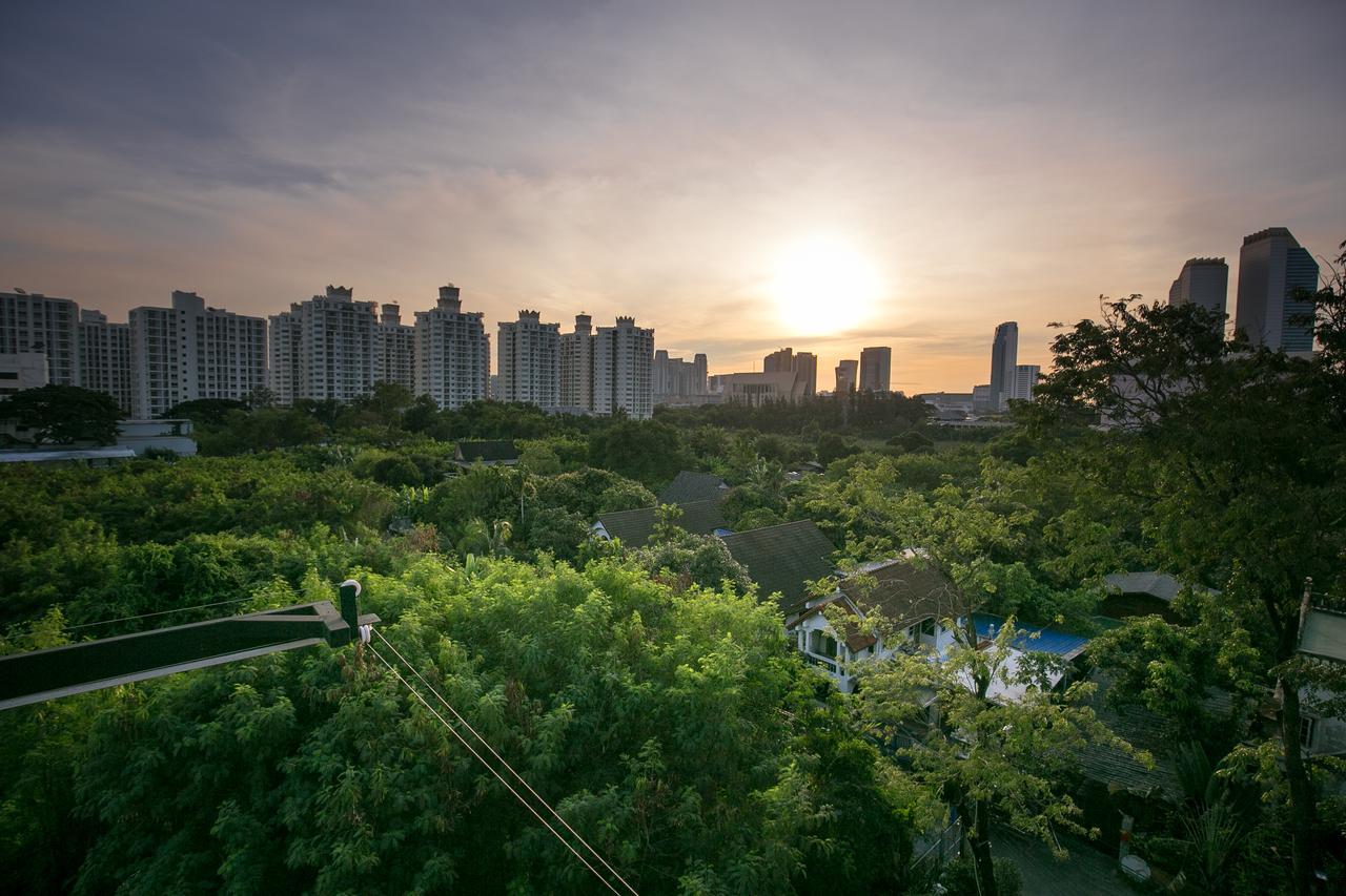 Nest By Sangob Hotel Bangkok Exterior photo